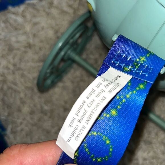 Disney Parks Cinderella's Carriage Popcorn Bucket Disney Souvenir With Strap - Picture 9 of 16